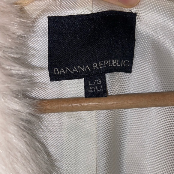 Banana Republic Faux Fur Bomber Jacket - Picture 3 of 7
